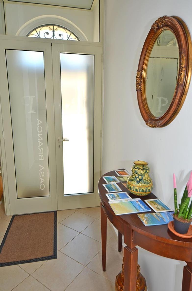Casa Branca Bed & Breakfast กาสตริญาโน เดล กาโป ภายนอก รูปภาพ